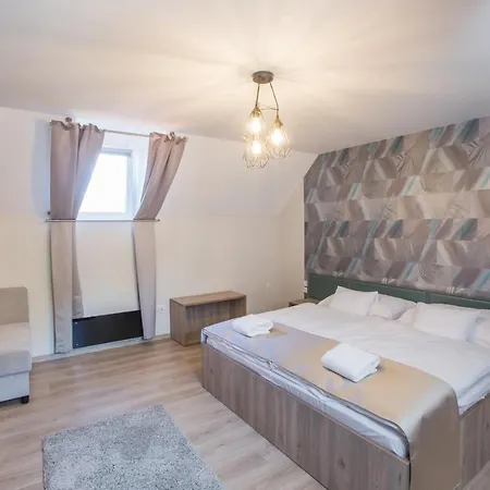 Fogado A Ket Toelgyfahoz Bed & Breakfast Sumeg